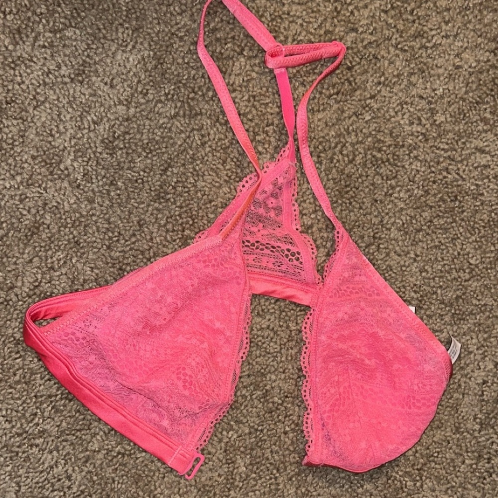 Victoria’s Secret Hot Pink Lacey Bralette SMALL